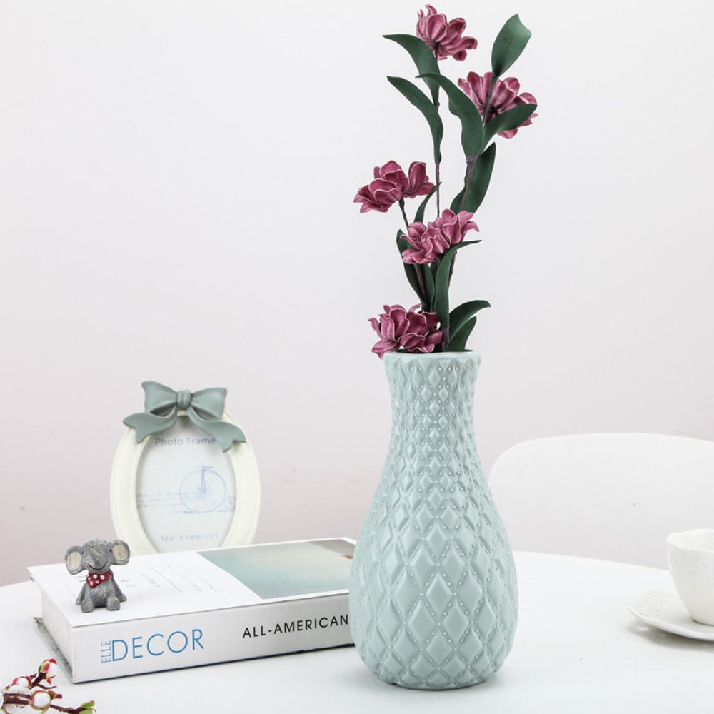 Unbreakable Plastic NordicImitation Ceramic Flower Vase (Multi Colors)