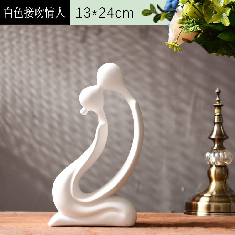 Simple Modern Ceramic Figurines Livingroom Ornament Home Furnishing Decoration Crafts Office Coffee Accessories Wedding Gift