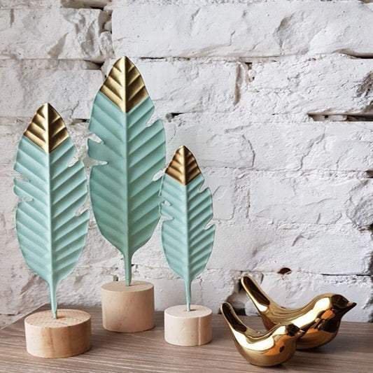 Modern Feather Wooden Decorations Simple Miniature Figurines (Multi Styles/Colors)