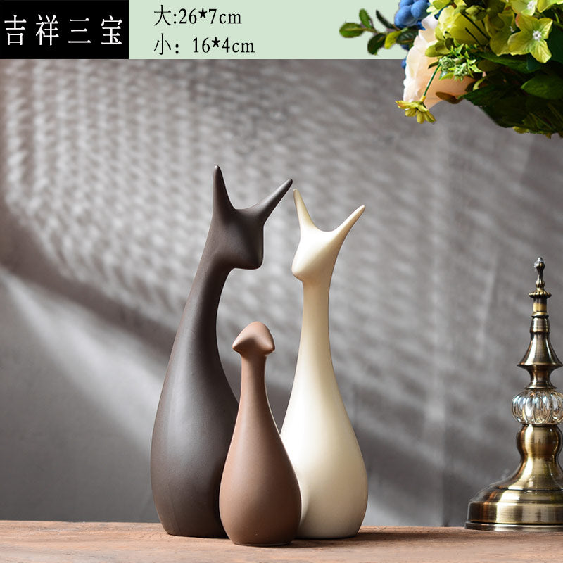 Simple Modern Ceramic Figurines Livingroom Ornament Home Furnishing Decoration Crafts Office Coffee Accessories Wedding Gift