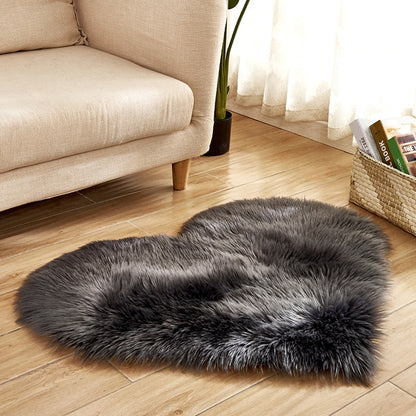 Heart Shape Fluffy Rugs Washable Faux Fur Rug (Multi Colors)