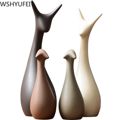 Simple Modern Ceramic Figurines Livingroom Ornament Home Furnishing Decoration Crafts Office Coffee Accessories Wedding Gift