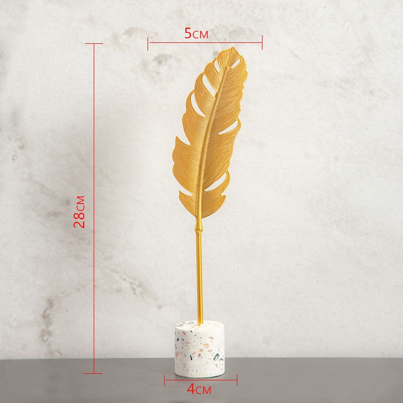 Nordic Gold Ginkgo Leaf Crafts Sculpture Luxury Desktop Ornaments (Multi Styles)