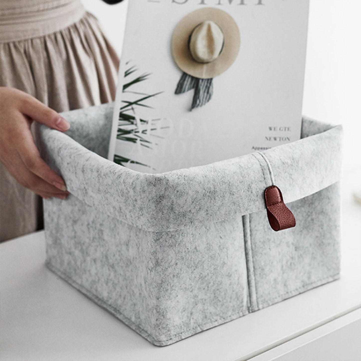 1pc Nordic Felt Storage Table  Basket