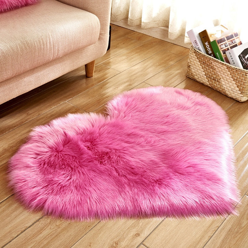 Heart Shape Fluffy Rugs Washable Faux Fur Rug (Multi Colors)