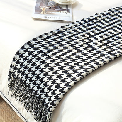 Nordic Style Houndstooth Sofa Blanket