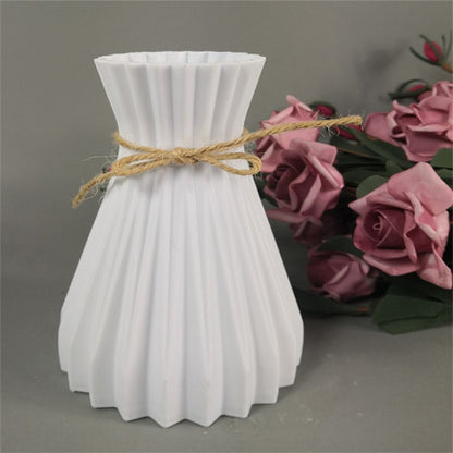 Nordic Unbreakable Plastic Anti-Ceramic Imitation Rattan European Flower Vase (Multi Styles/Colors)